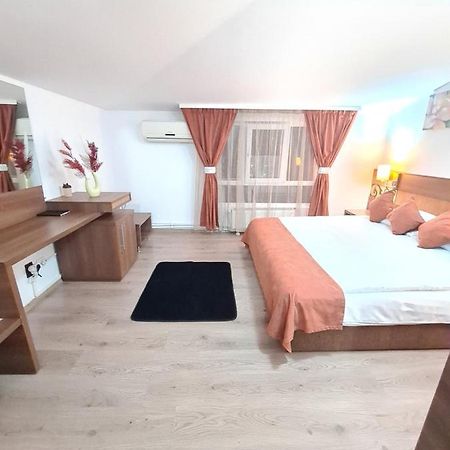 Garsoniera Privata Bed & Breakfast Bucharest Exterior photo