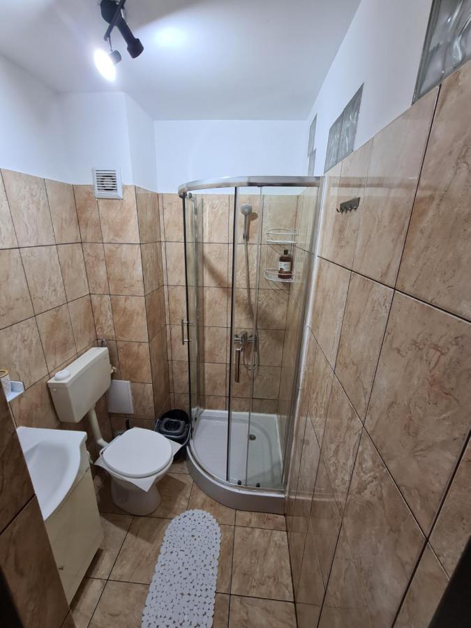 Garsoniera Privata Bed & Breakfast Bucharest Exterior photo